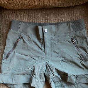 Athleta hiking/everyday olive green shorts